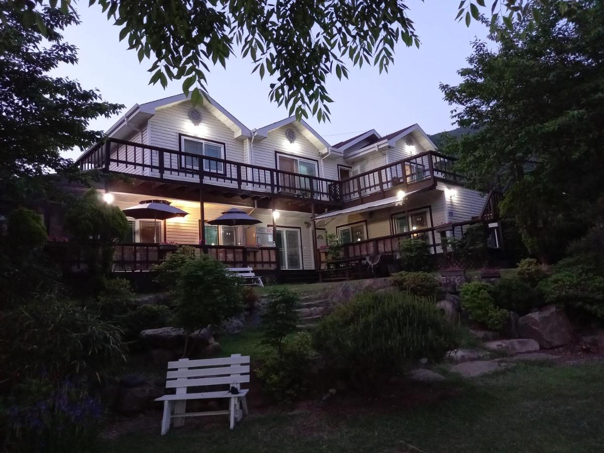 Chamjoeun Pension Chechon Ngoại thất bức ảnh