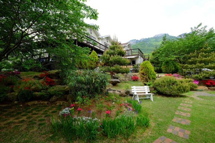 Chamjoeun Pension Chechon Ngoại thất bức ảnh